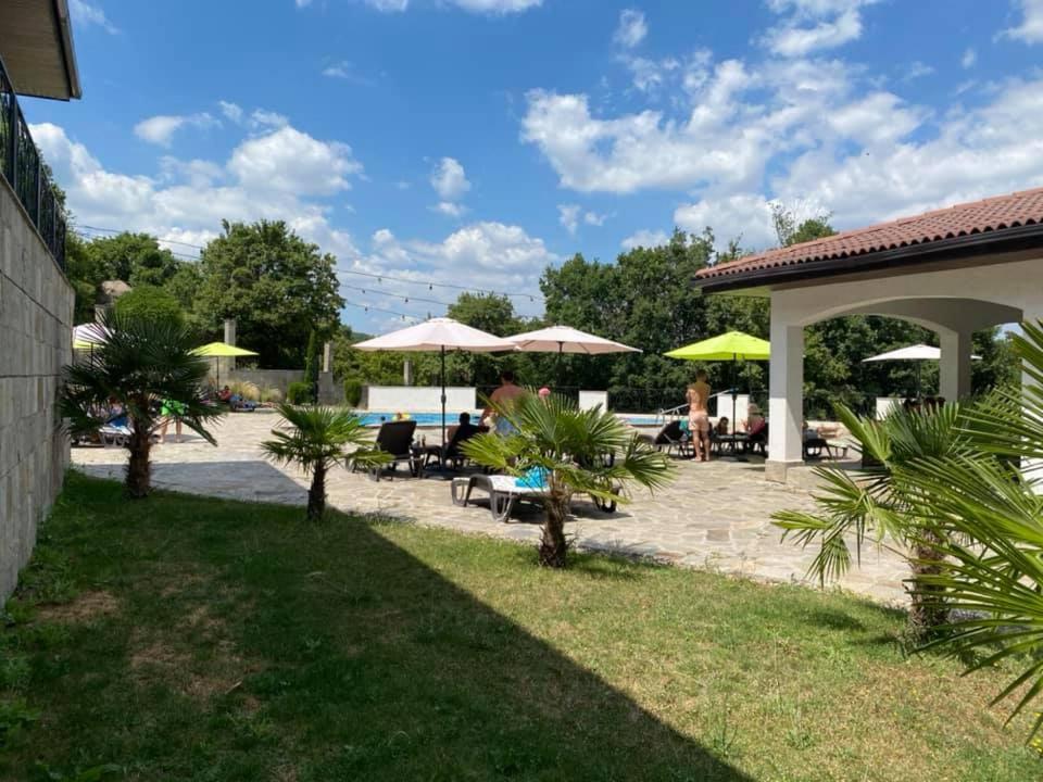 Вила Белисима, Villa Bellissima Bryastovo  Kültér fotó